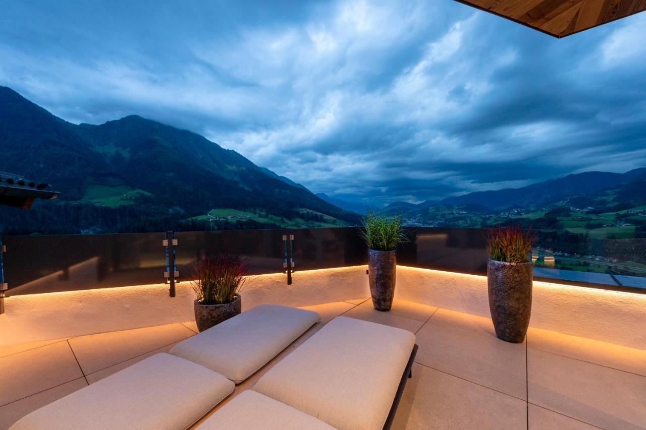 Aktivhotel Alpendorf Sankt Johann im Pongau Esterno foto