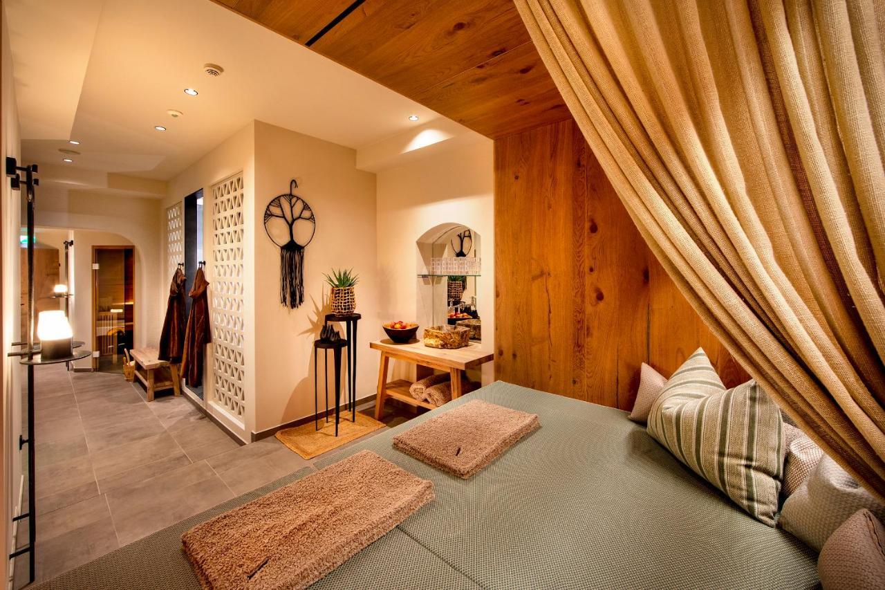 Aktivhotel Alpendorf Sankt Johann im Pongau Esterno foto
