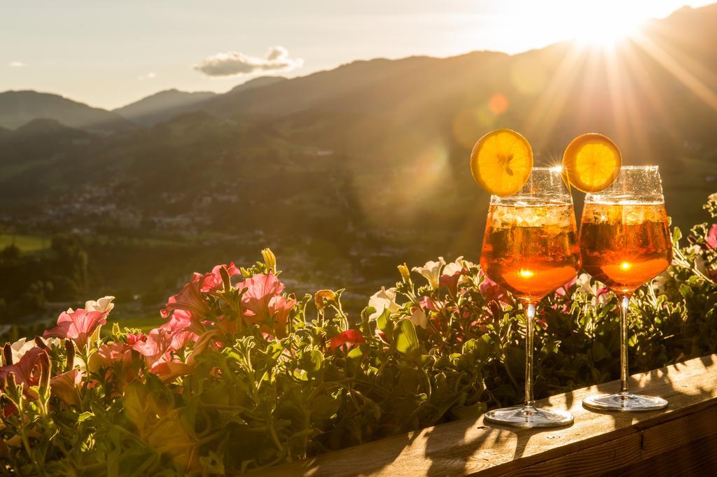 Aktivhotel Alpendorf Sankt Johann im Pongau Esterno foto