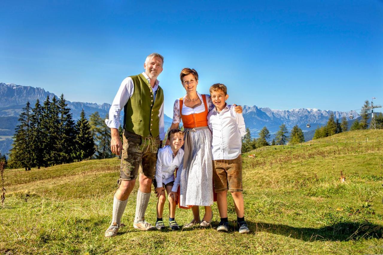 Aktivhotel Alpendorf Sankt Johann im Pongau Esterno foto